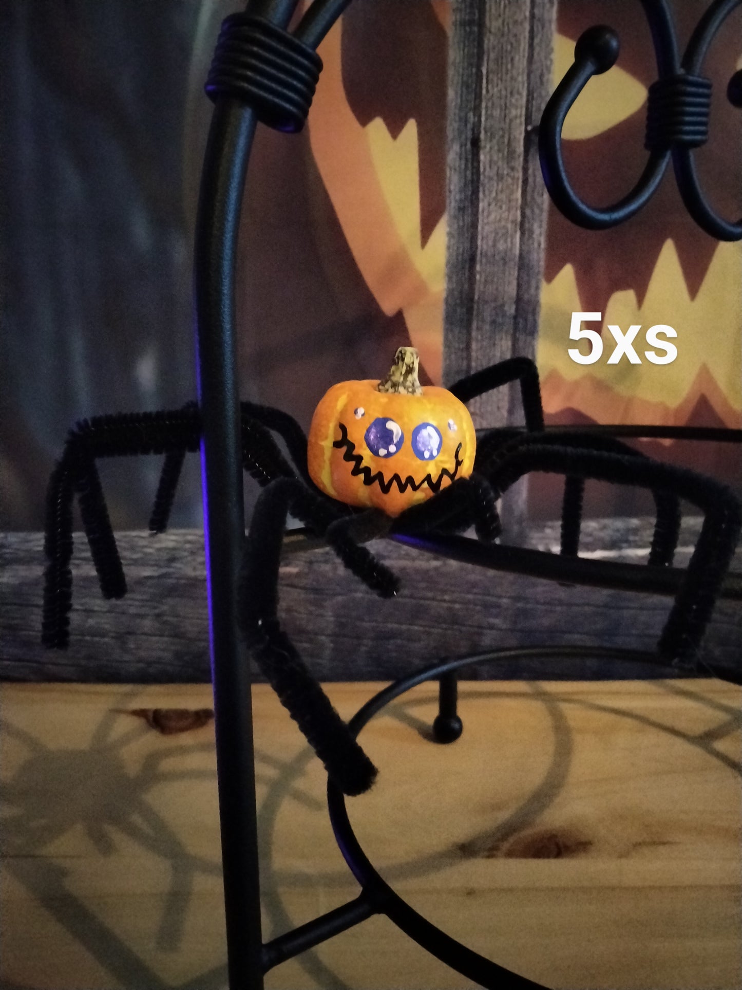 Pumpkin Creatures - Extra Small