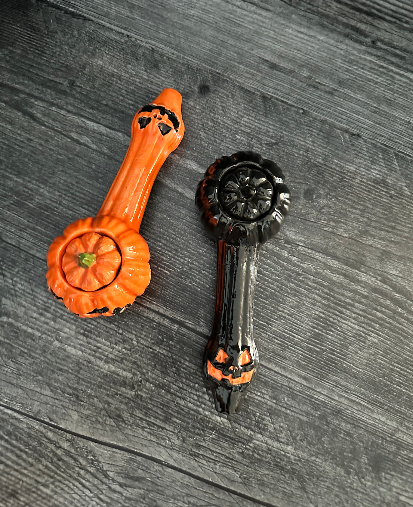 Jack-O-Lantern Decorative Ceramic Pipes
