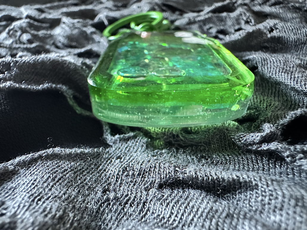 Ghost Terrarium Shaker Keychain