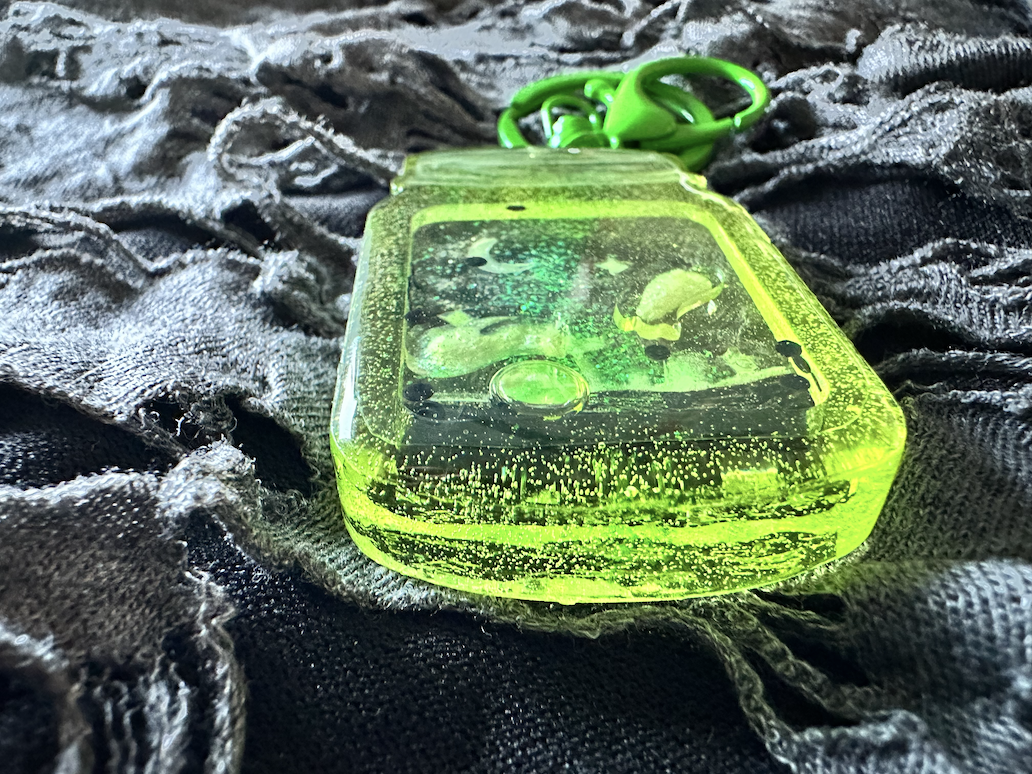 Ghost Terrarium Shaker Keychain