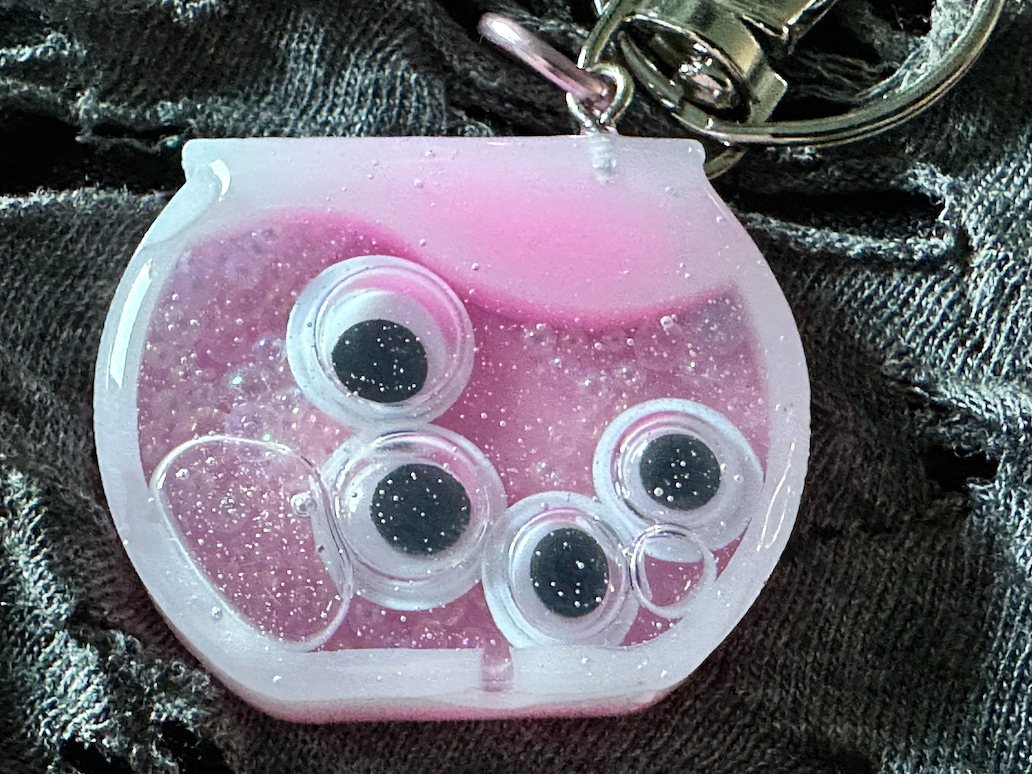 Eyeball Aquarium Shaker Keychain