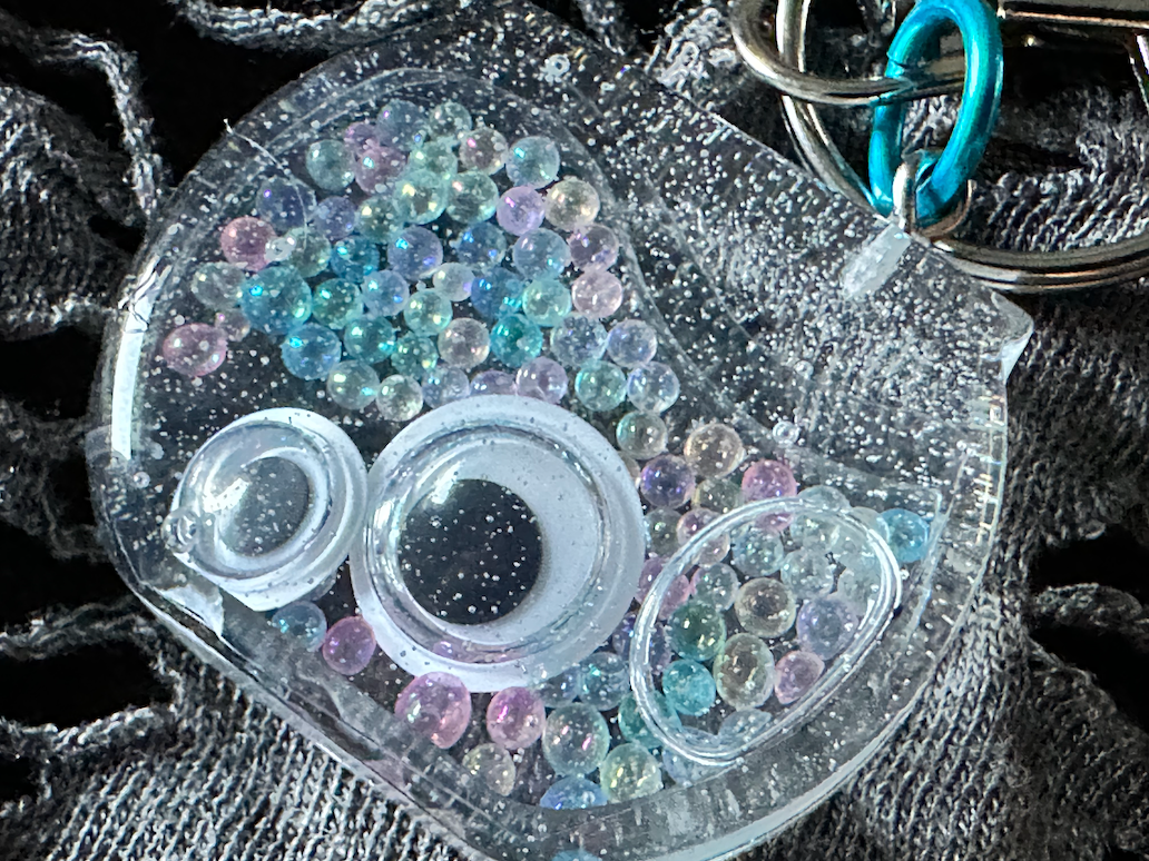 Eyeball Aquarium Shaker Keychain